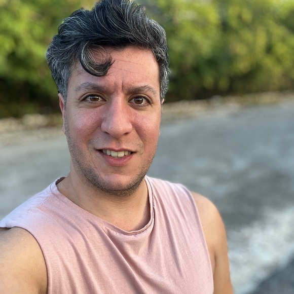 Meet your Posher, Victor - Picture 1 of 1